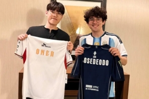 TL分享Josedeodo与Oner交换队服：️️你好啊，Oner